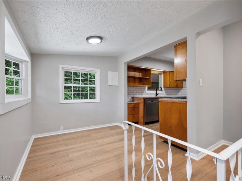 206 Lakota Avenue , Portage Lakes, OH 44319 Photo 5