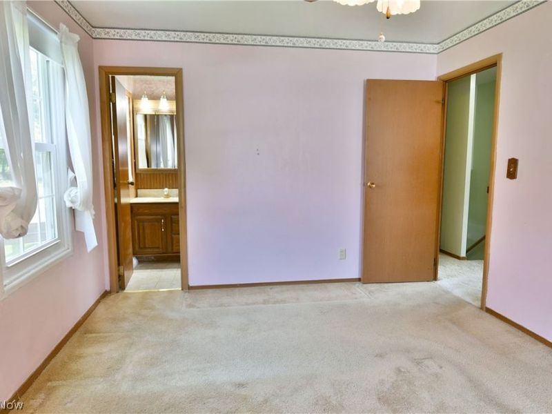 566 Greenleaf Avenue NE, Warren, OH 44484 Photo 16