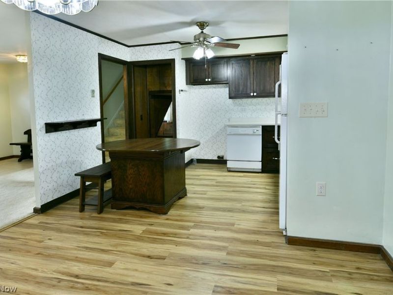 566 Greenleaf Avenue NE, Warren, OH 44484 Photo 29