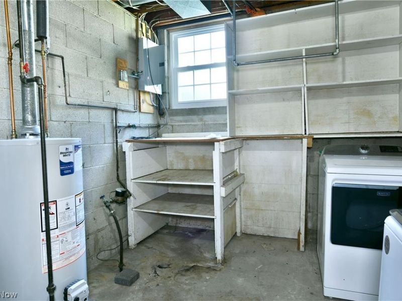 566 Greenleaf Avenue NE, Warren, OH 44484 Photo 41