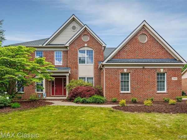 25051 Samoset Court, Novi, Mi 48374