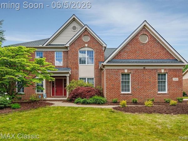 25051 Samoset Court, Novi, MI 48374