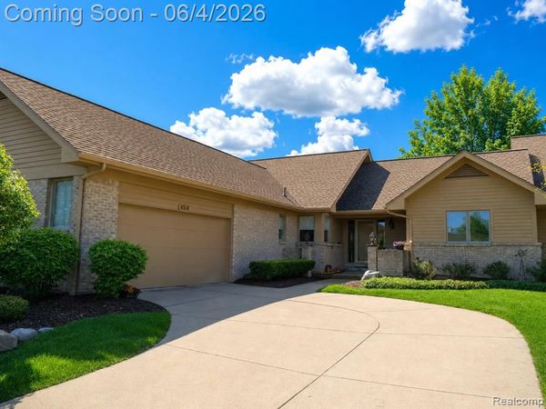 4514 Ravenwood Drive, Grand Blanc Twp, MI 48439