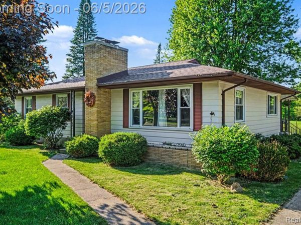 1198 W Rowland Street, Mundy Twp, MI 48507