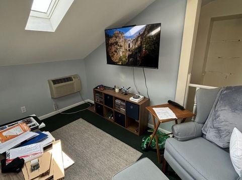 Main Photo