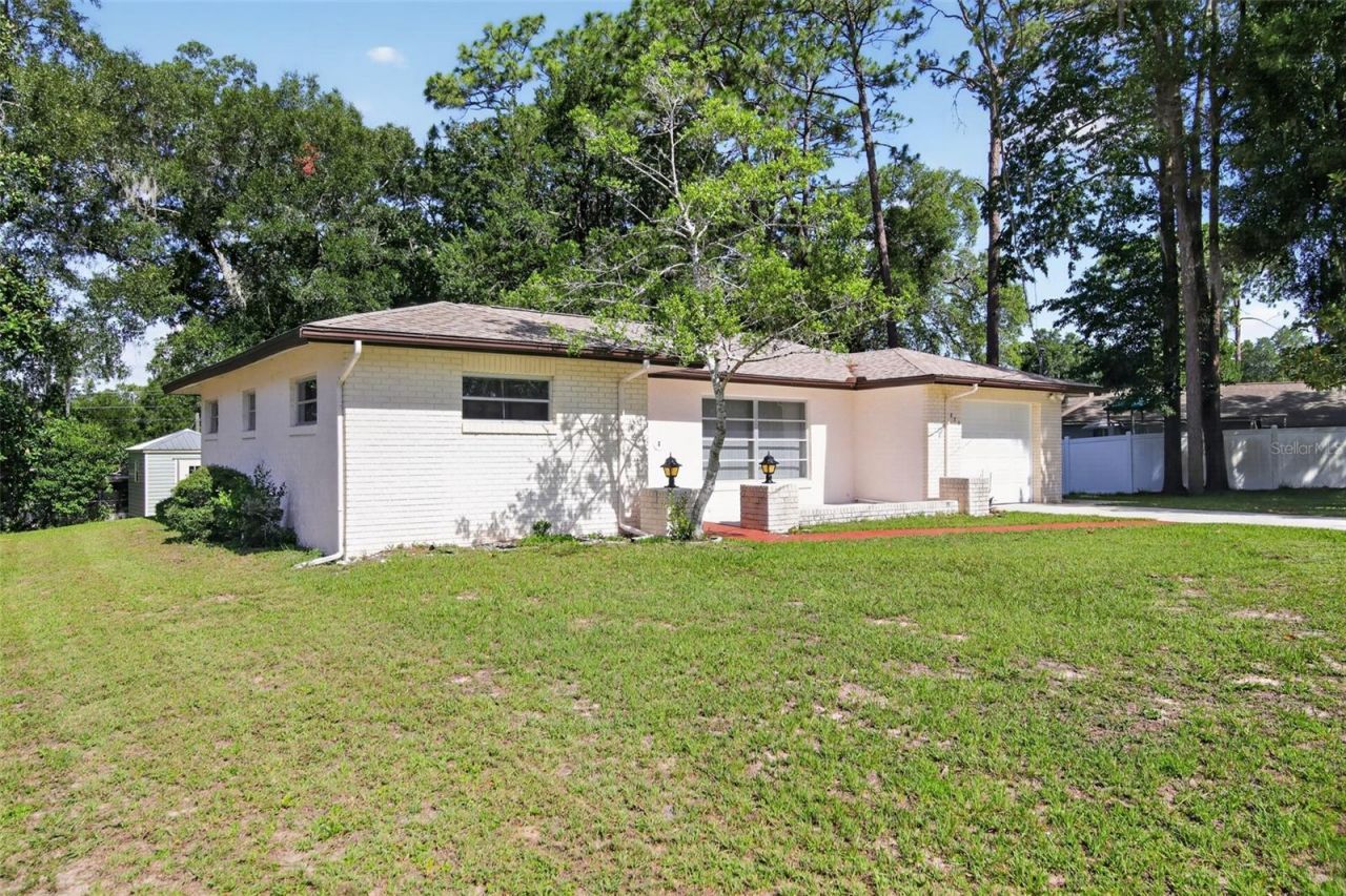 609 Goodyear Avenue, Inverness, FL 34452 Photo