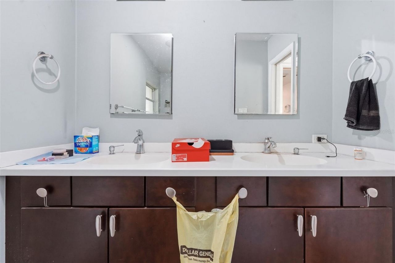 832 S Parsons Avenue , Brandon, FL 33511 Photo