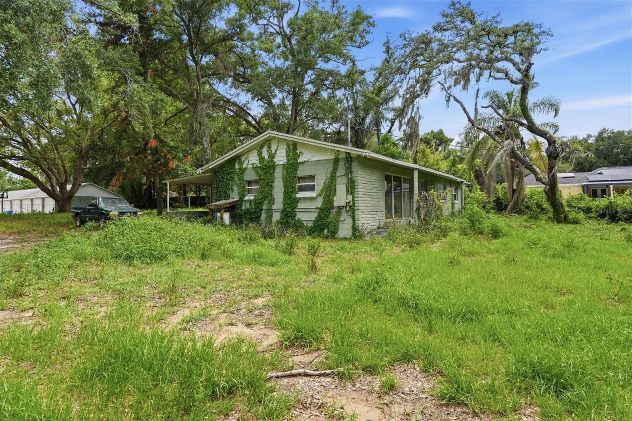 832 S Parsons Avenue , Brandon, FL 33511 Photo