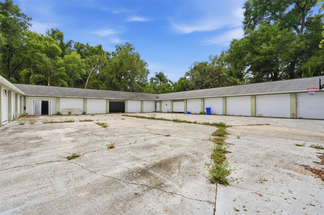 832 S Parsons Avenue , Brandon, FL 33511 Photo