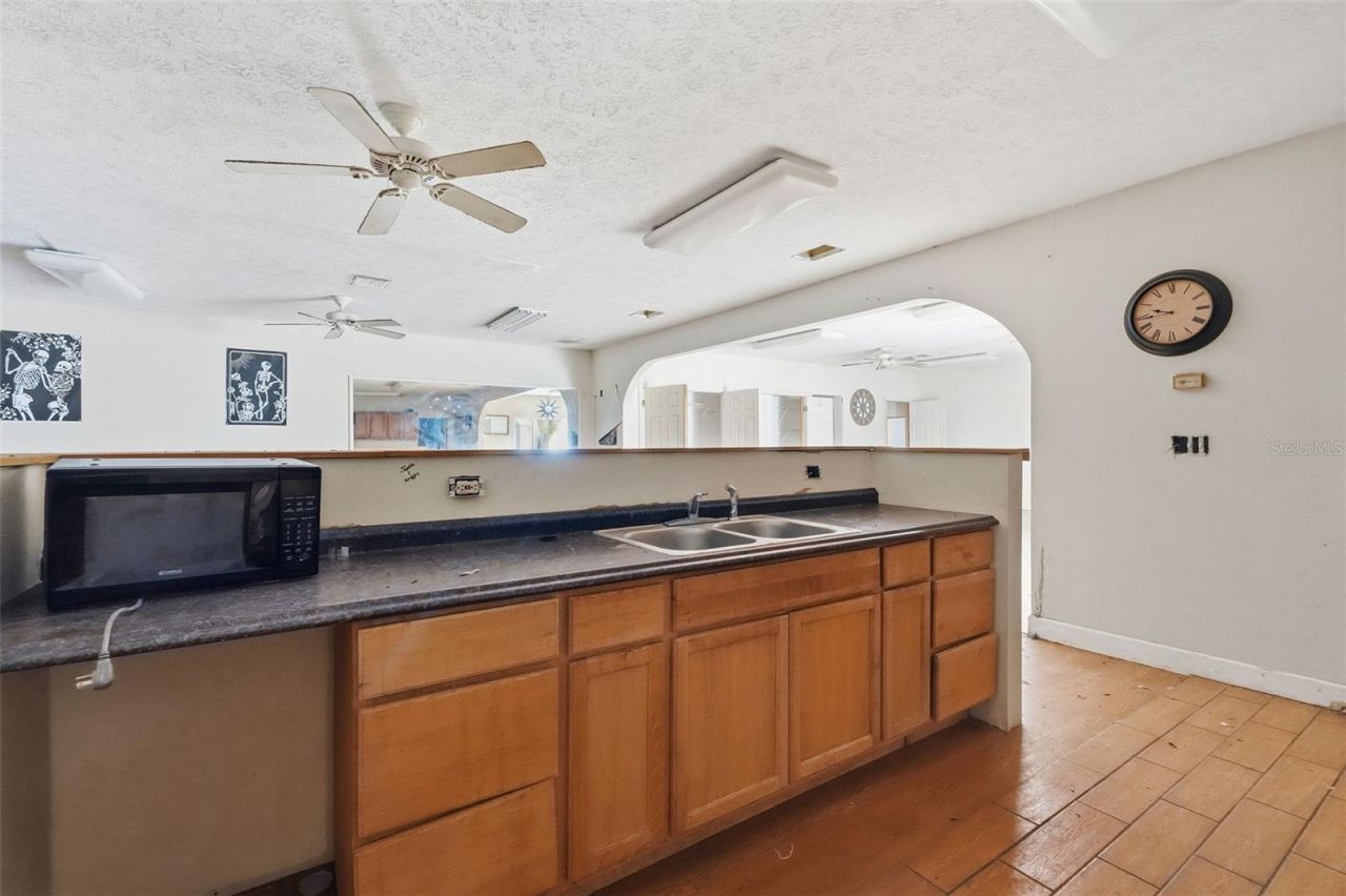832 S Parsons Avenue , Brandon, FL 33511 Photo