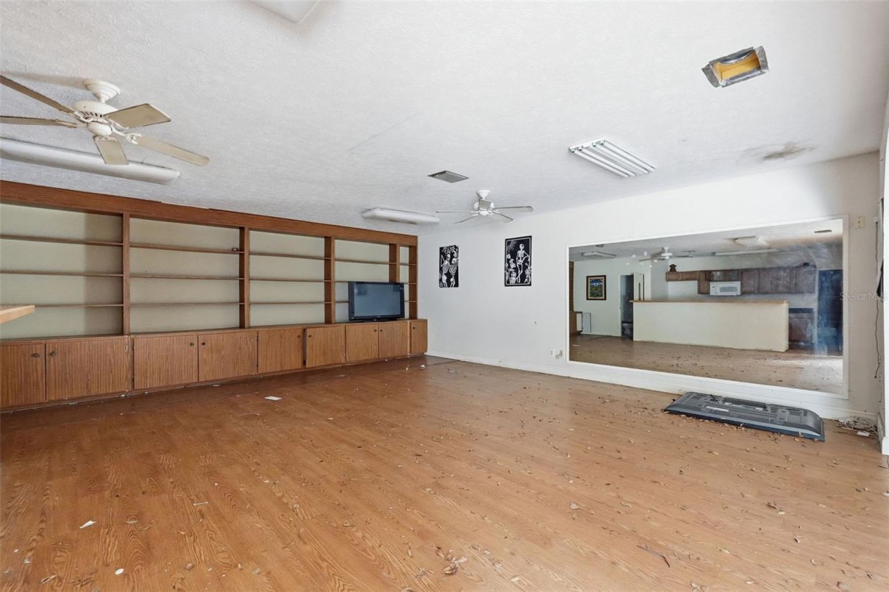 832 S Parsons Avenue , Brandon, FL 33511 Photo