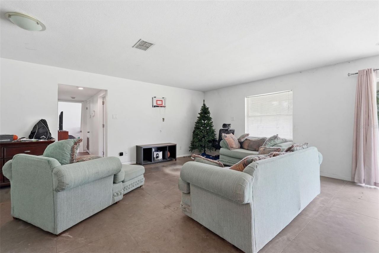832 S Parsons Avenue , Brandon, FL 33511 Photo