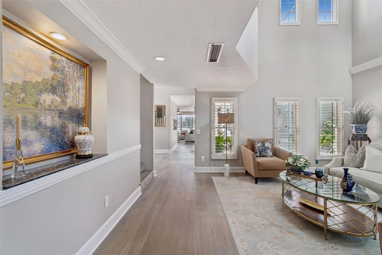 3133 Lake Ellen Drive, Tampa, FL 33618 Photo