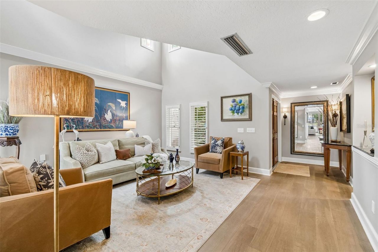 3133 Lake Ellen Drive, Tampa, FL 33618 Photo