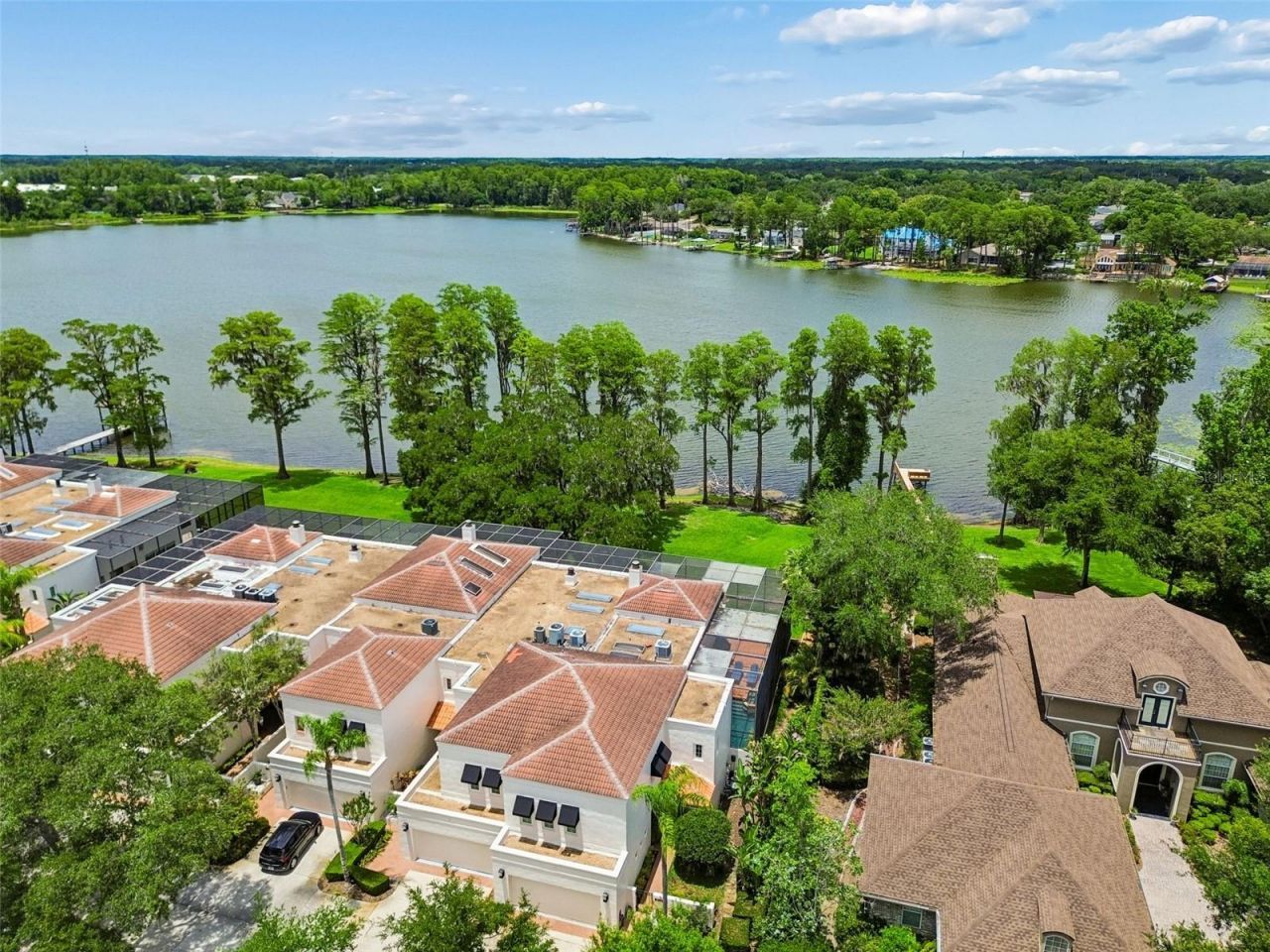 3133 Lake Ellen Drive, Tampa, FL 33618 Photo