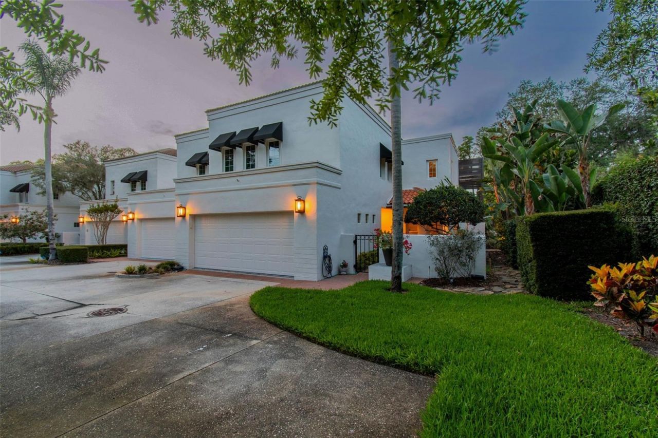 3133 Lake Ellen Drive, Tampa, FL 33618 Photo