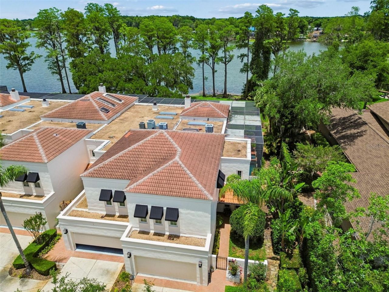 3133 Lake Ellen Drive, Tampa, FL 33618 Photo