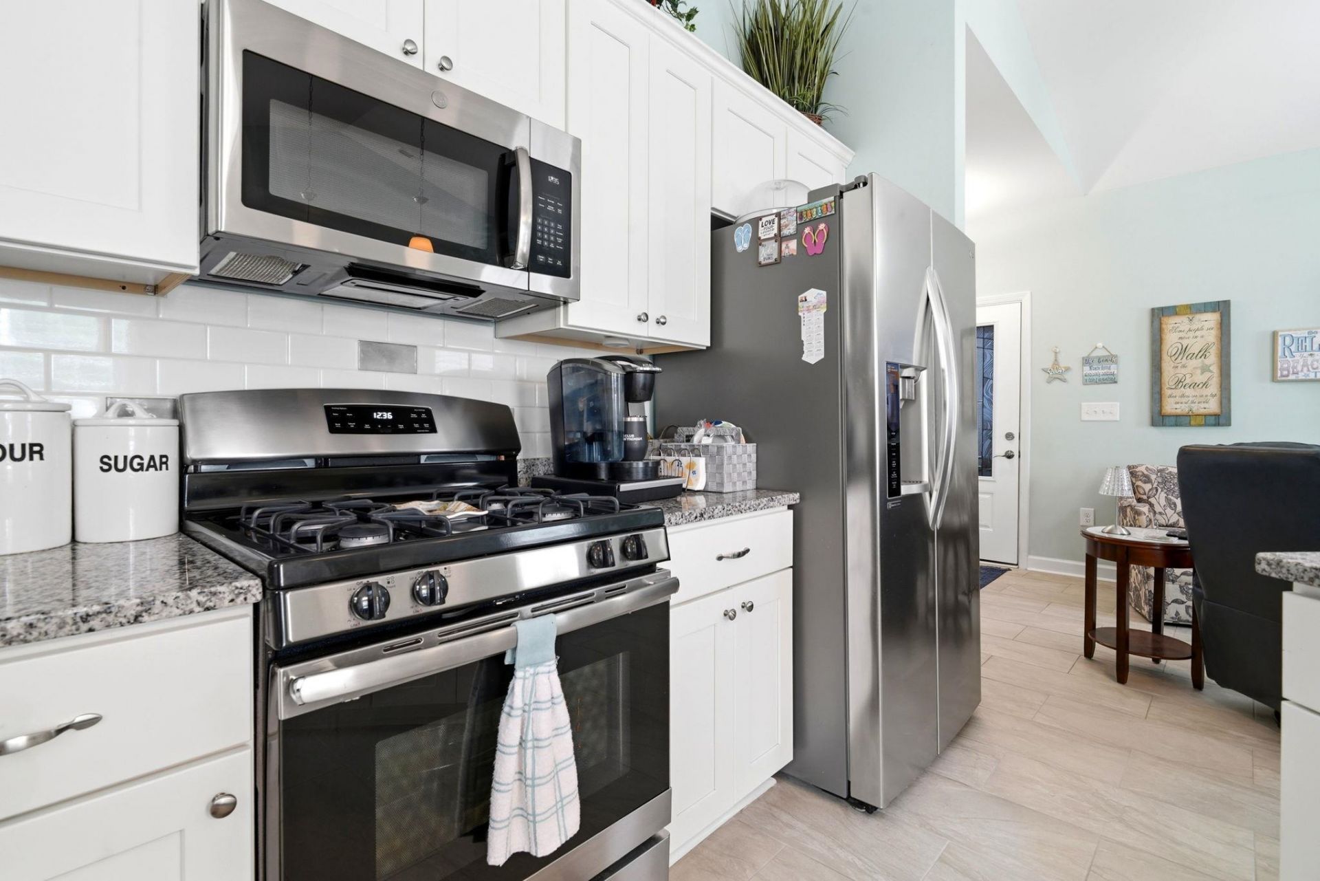 4350 Grande Harbour Blvd.  Photo 12