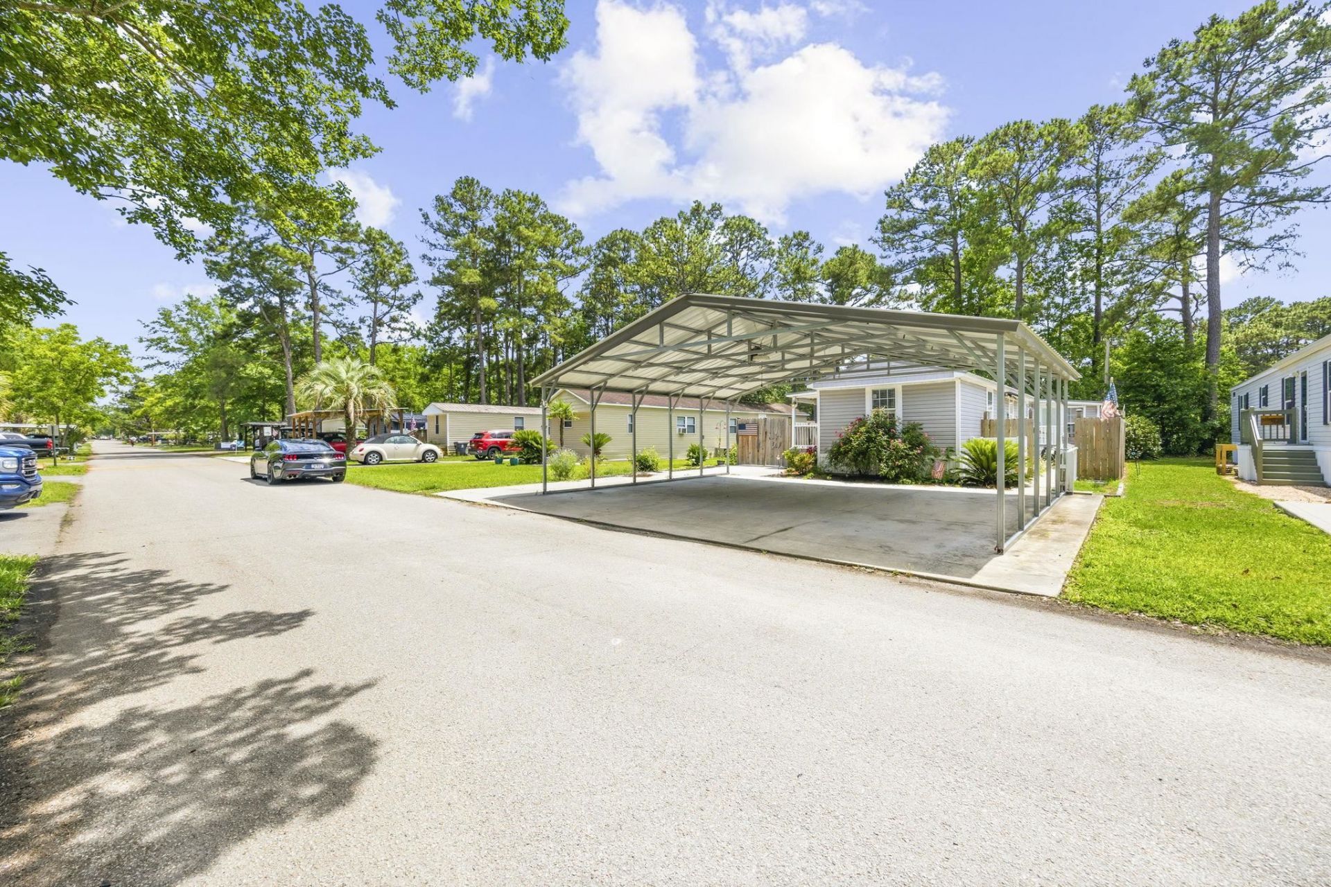 77 Offshore Dr.  Photo 4