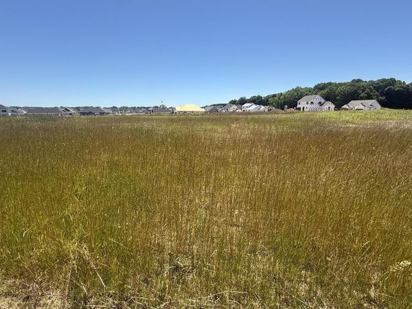 917 PLEASANT VALLEY ROAD, Grafton, WI 53024