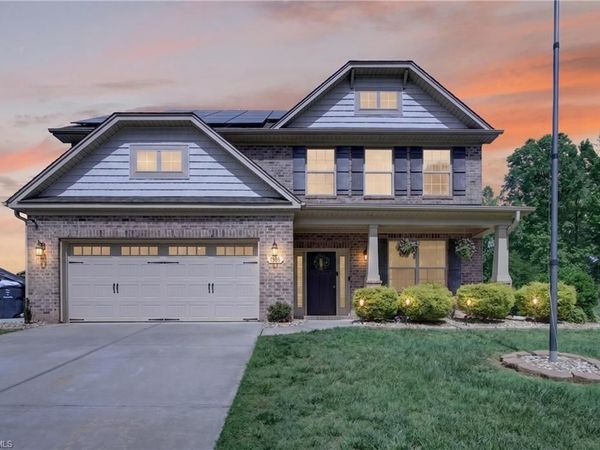 906 Maxine Street, Kernersville, NC 27284
