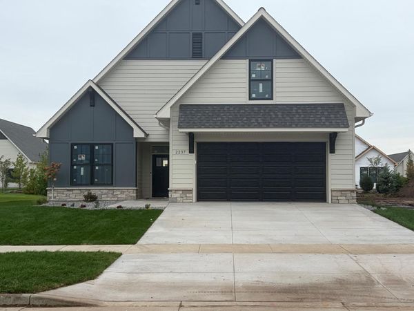 2237 Sharon Lane, Hudson, WI 54016