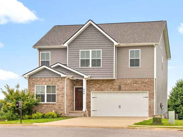 668 Crestone Ct , Clarksville, TN 37042