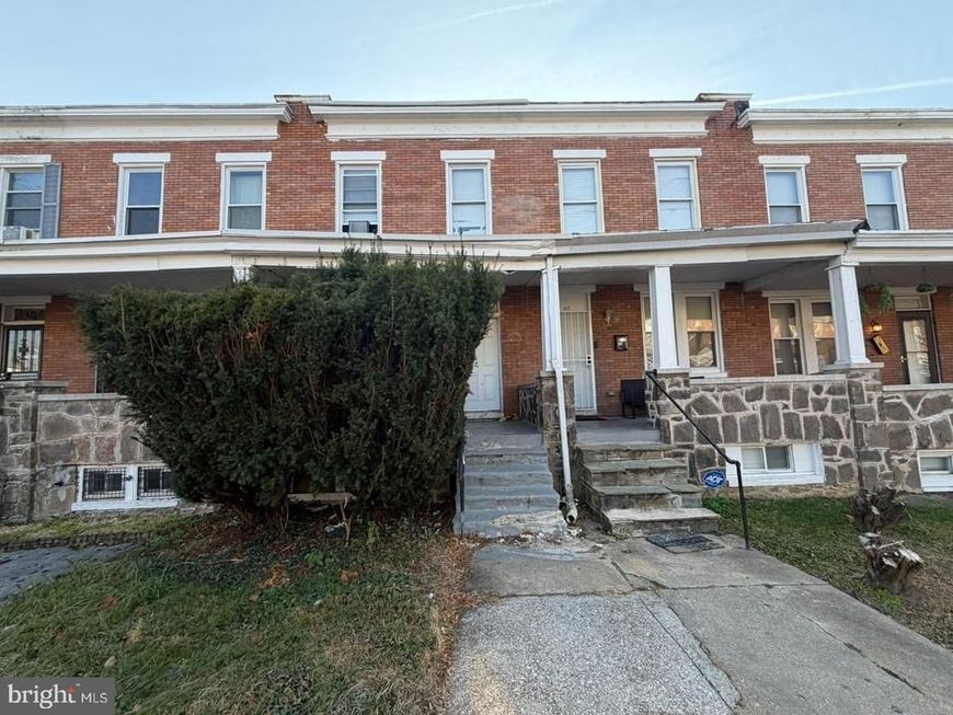319 N Monastery Avenue , Baltimore, MD 21229 Main Photo