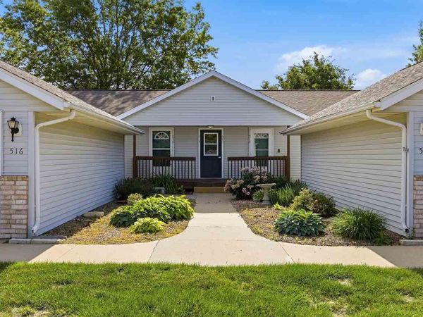 514 Iris Ave, Unit 514, Tiffin, IA 52340