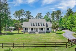 371 Broadleaf Drive photo 4