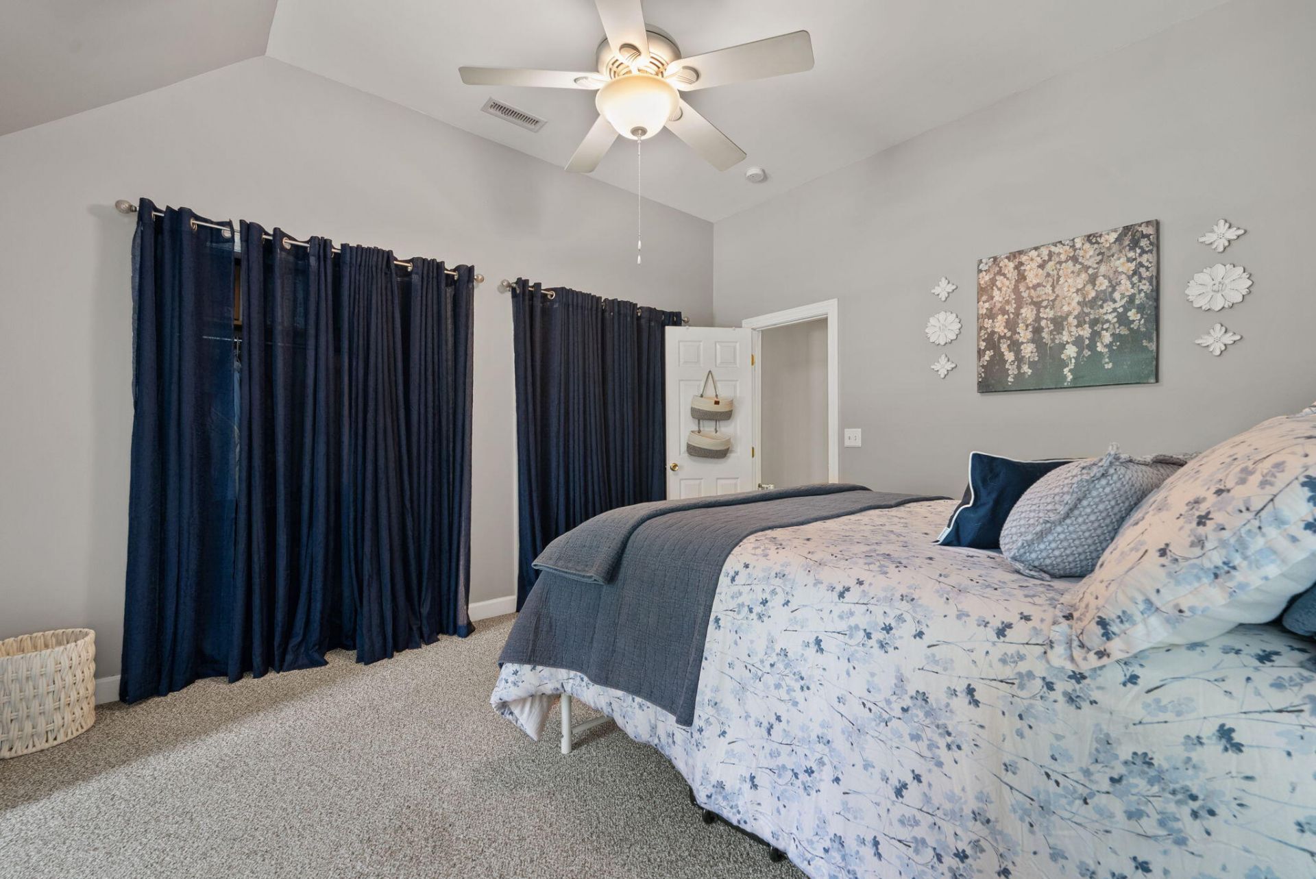 371 Broadleaf Drive Photo 47