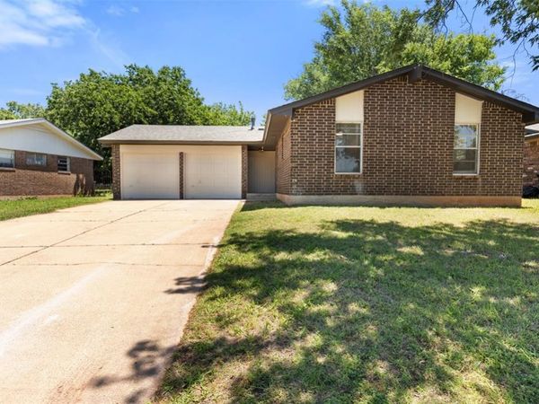 3429 Parker Drive, Oklahoma City, OK 73135