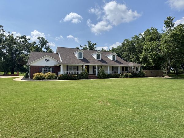 1016 Co Rd 341, New Albany, MS 38652