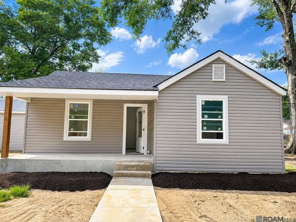 201 Leslie St, Denham Springs, LA 70726