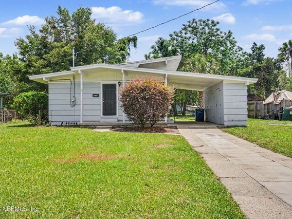 6240 ELISE Drive, Jacksonville, FL 32211