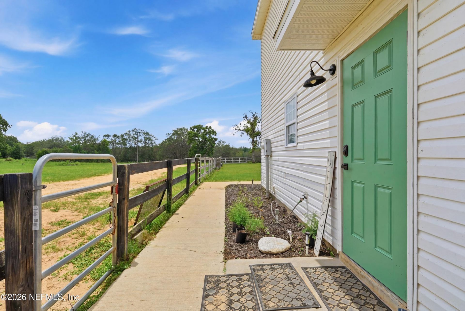8449 State Road 100, Melrose, FL 32666 Photo