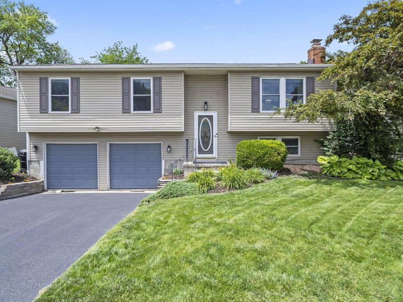 3608 Cypress Creek Drive, Columbus, OH 43228 Photo 1