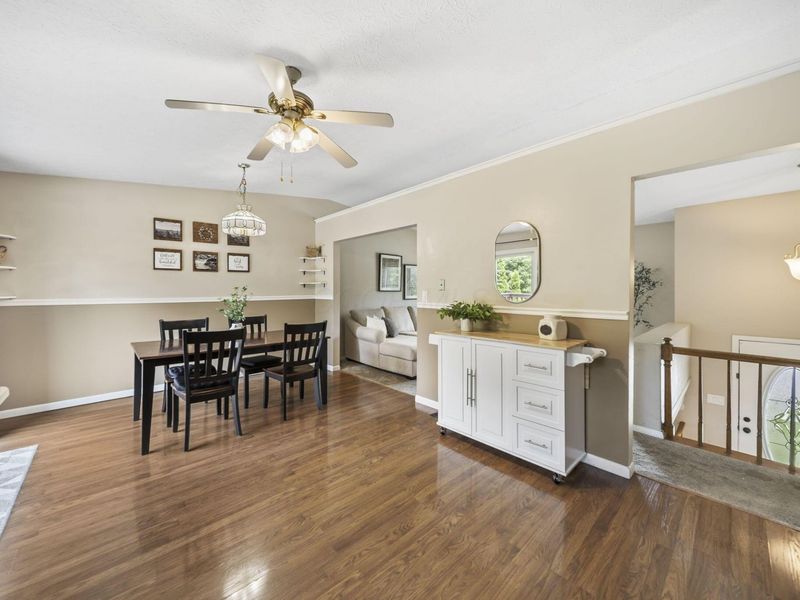 3608 Cypress Creek Drive, Columbus, OH 43228 Photo 17