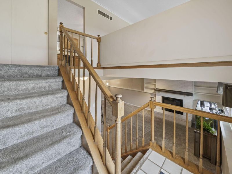 3608 Cypress Creek Drive, Columbus, OH 43228 Photo 5
