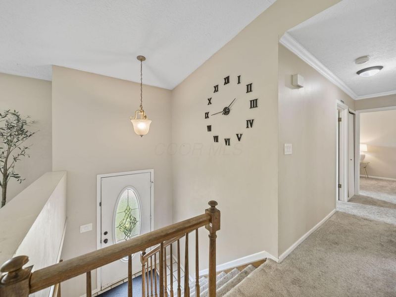 3608 Cypress Creek Drive, Columbus, OH 43228 Photo 7