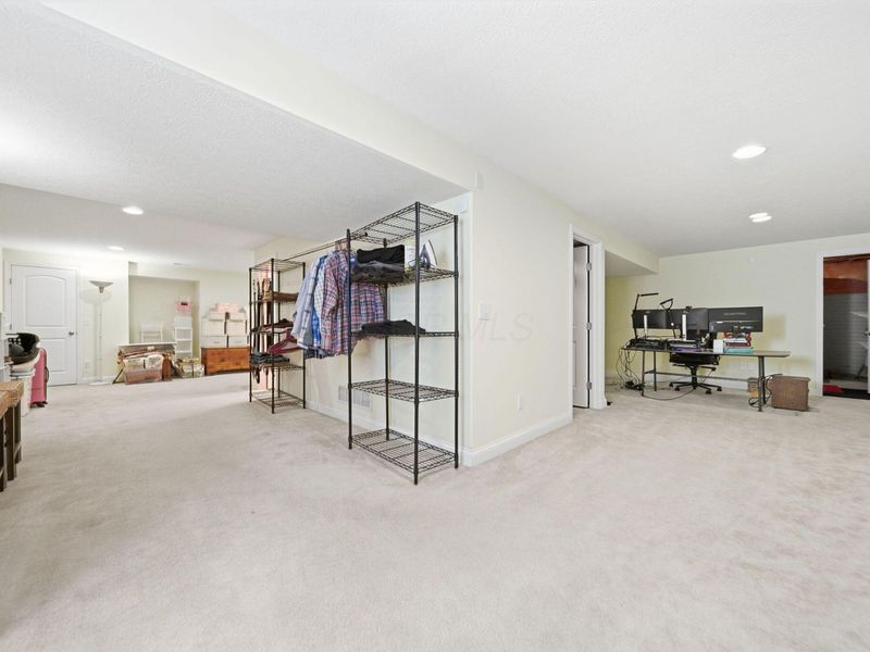 1044 Balmoral Drive , Delaware, OH 43015 Photo 39