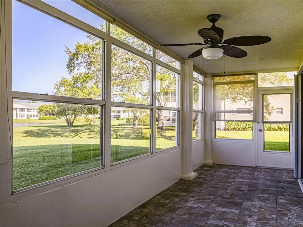 464 Grove Isle Circle, Unit 464, Vero Beach, FL 32962 Photo
