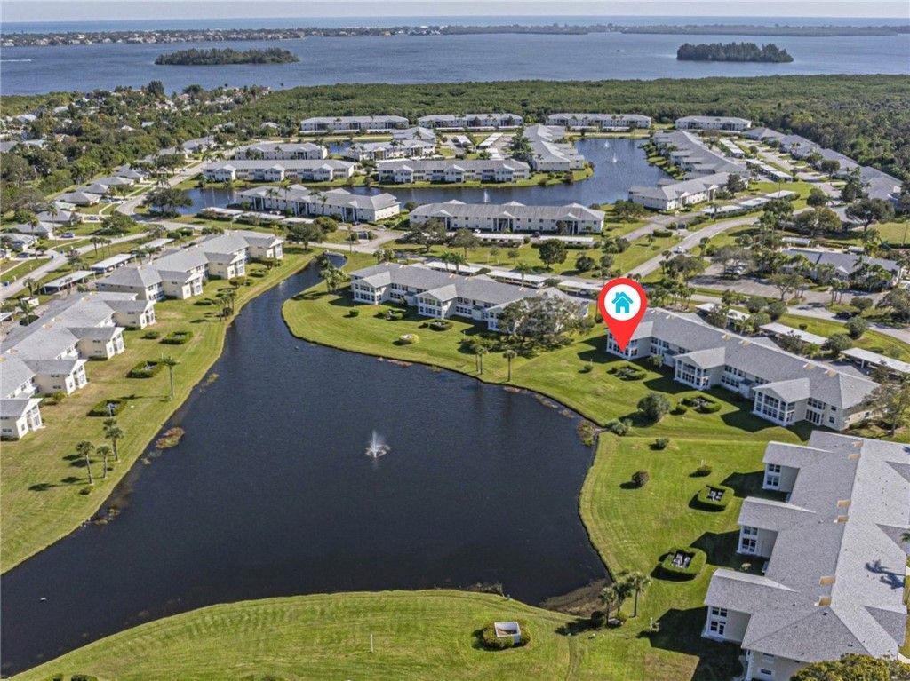 464 Grove Isle Circle, Unit 464, Vero Beach, FL 32962 Photo