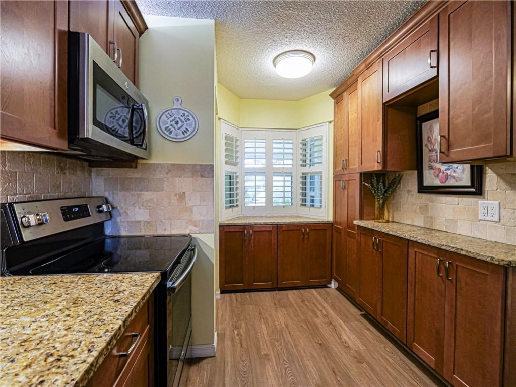 464 Grove Isle Circle, Unit 464, Vero Beach, FL 32962 Photo