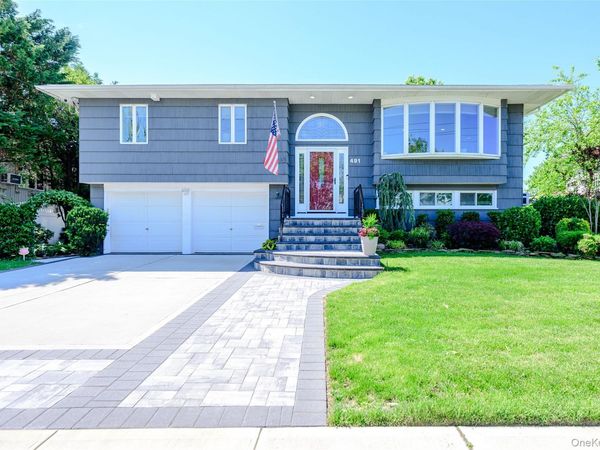 491 Bunker Drive, Oceanside, NY 11572