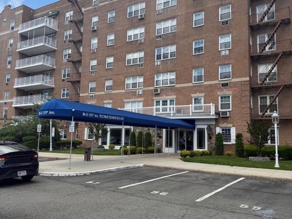 8611 151st Avenue , Unit 2N, Howard Beach, NY 11414