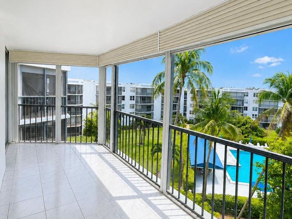 6500 NW 2nd Avenue, Unit 512, Boca Raton, FL 33487