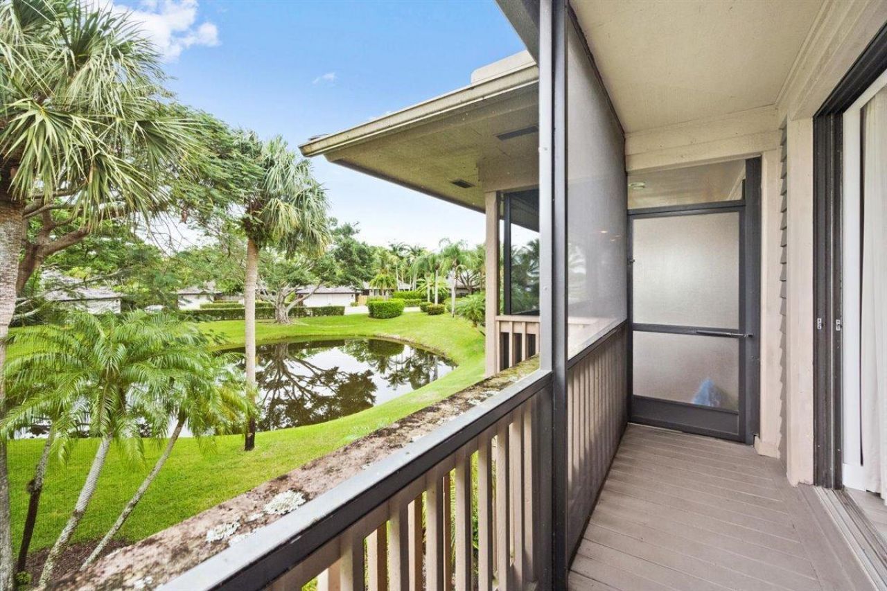 11818 Pebblewood Drive, Wellington, FL 33414 Photo