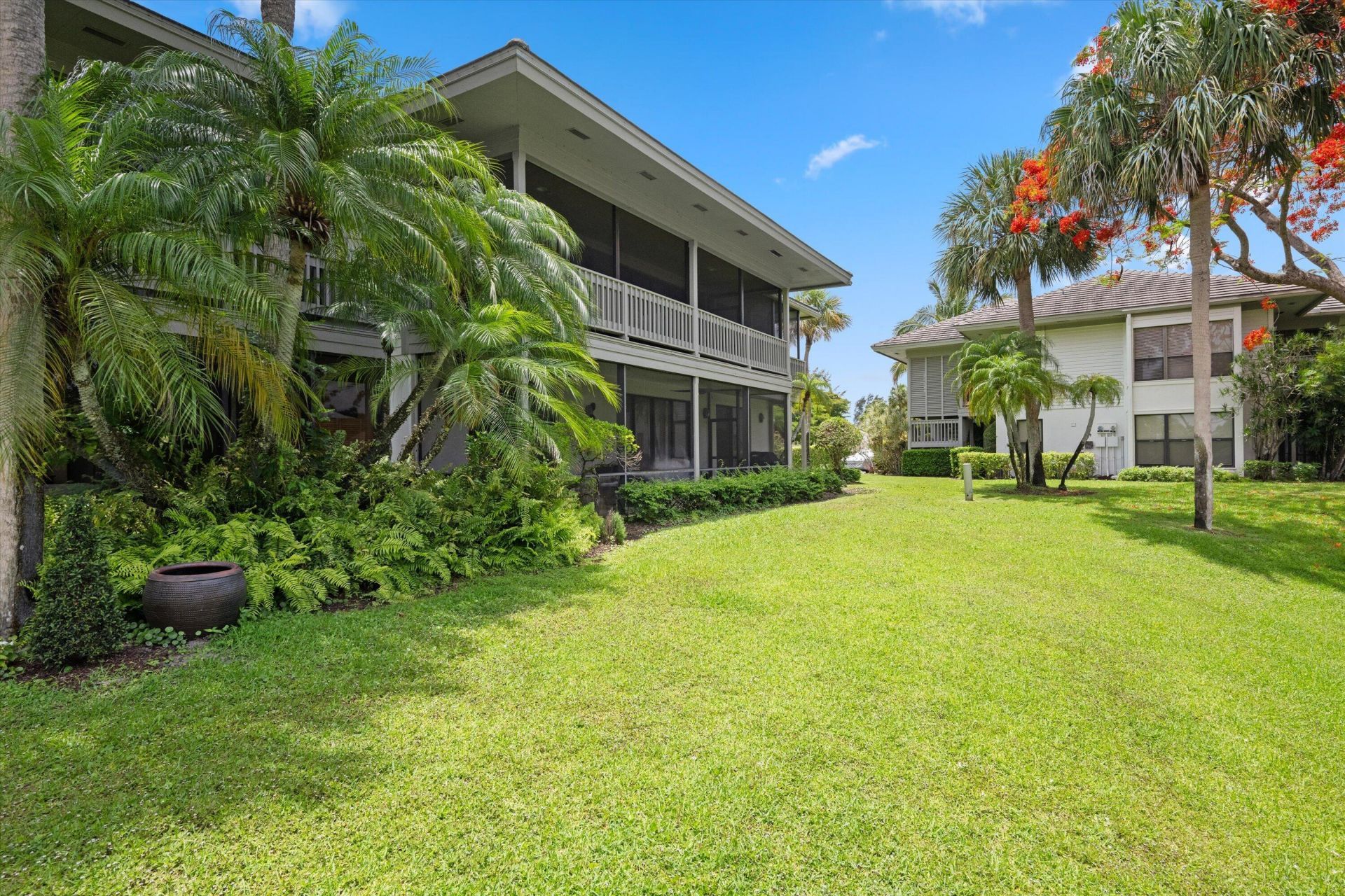 11818 Pebblewood Drive, Unit 201, Wellington, FL 33414 Photo