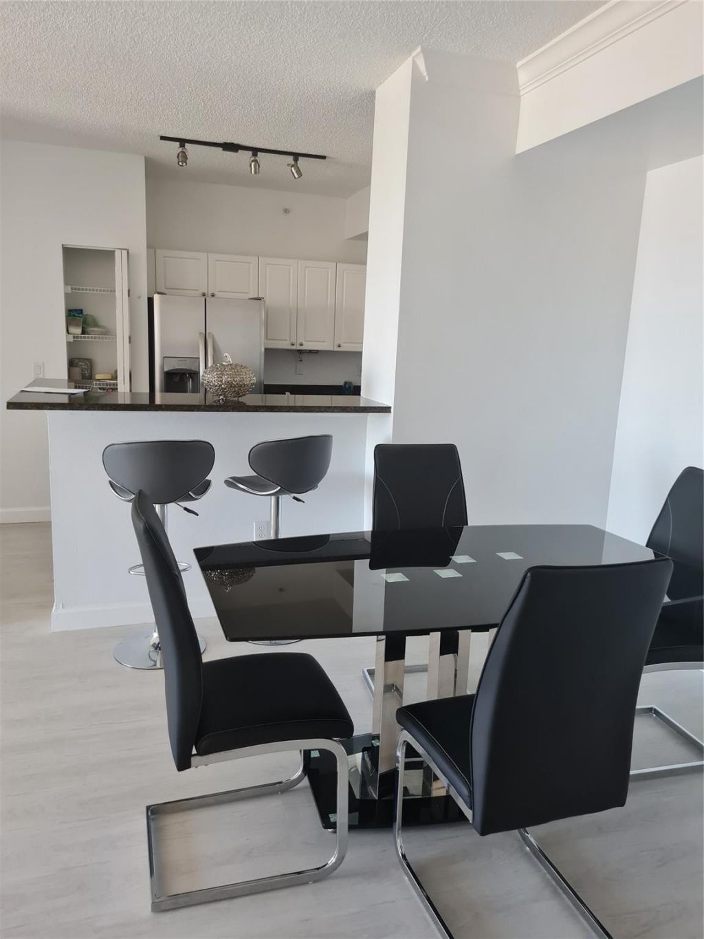 651 Okeechobee Boulevard, Unit 1204, West Palm Beach, FL 33401 Photo
